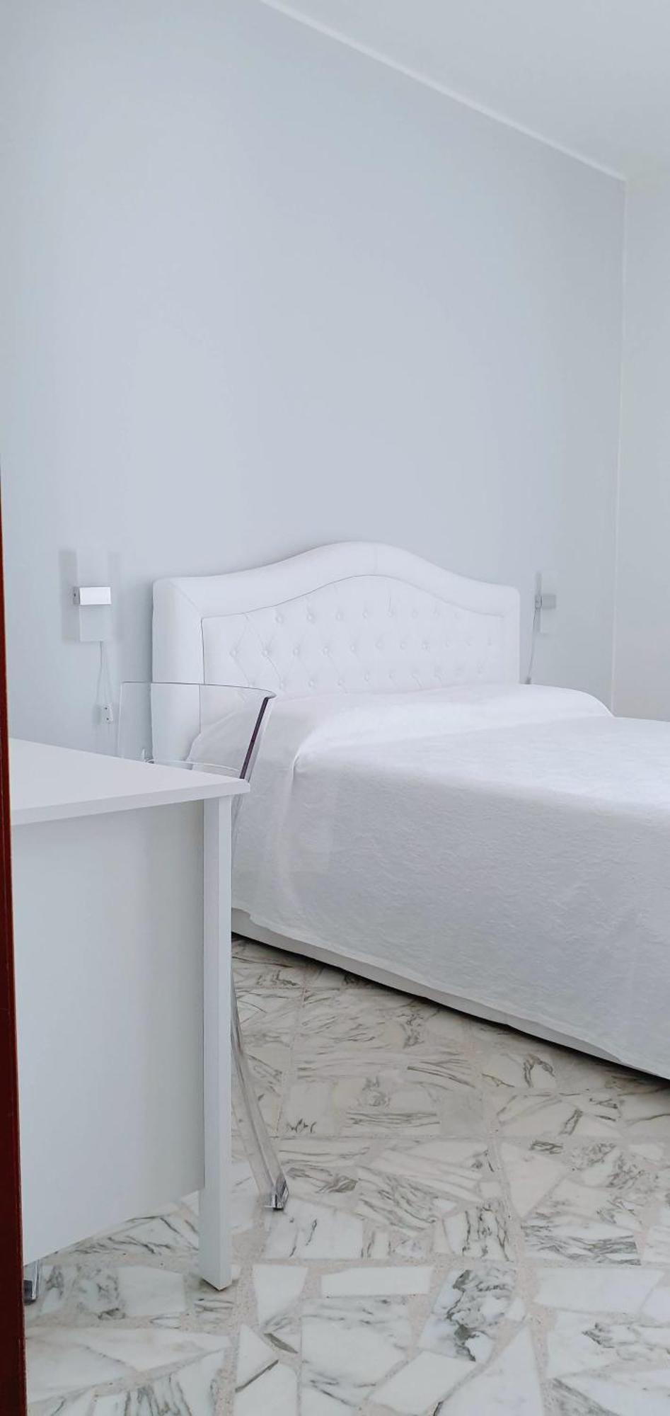 Angela'S Apartment. Elegant Two Bedroom House In Irsina Luaran gambar