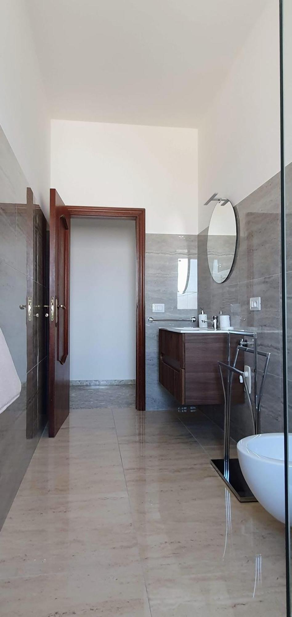 Angela'S Apartment. Elegant Two Bedroom House In Irsina Luaran gambar